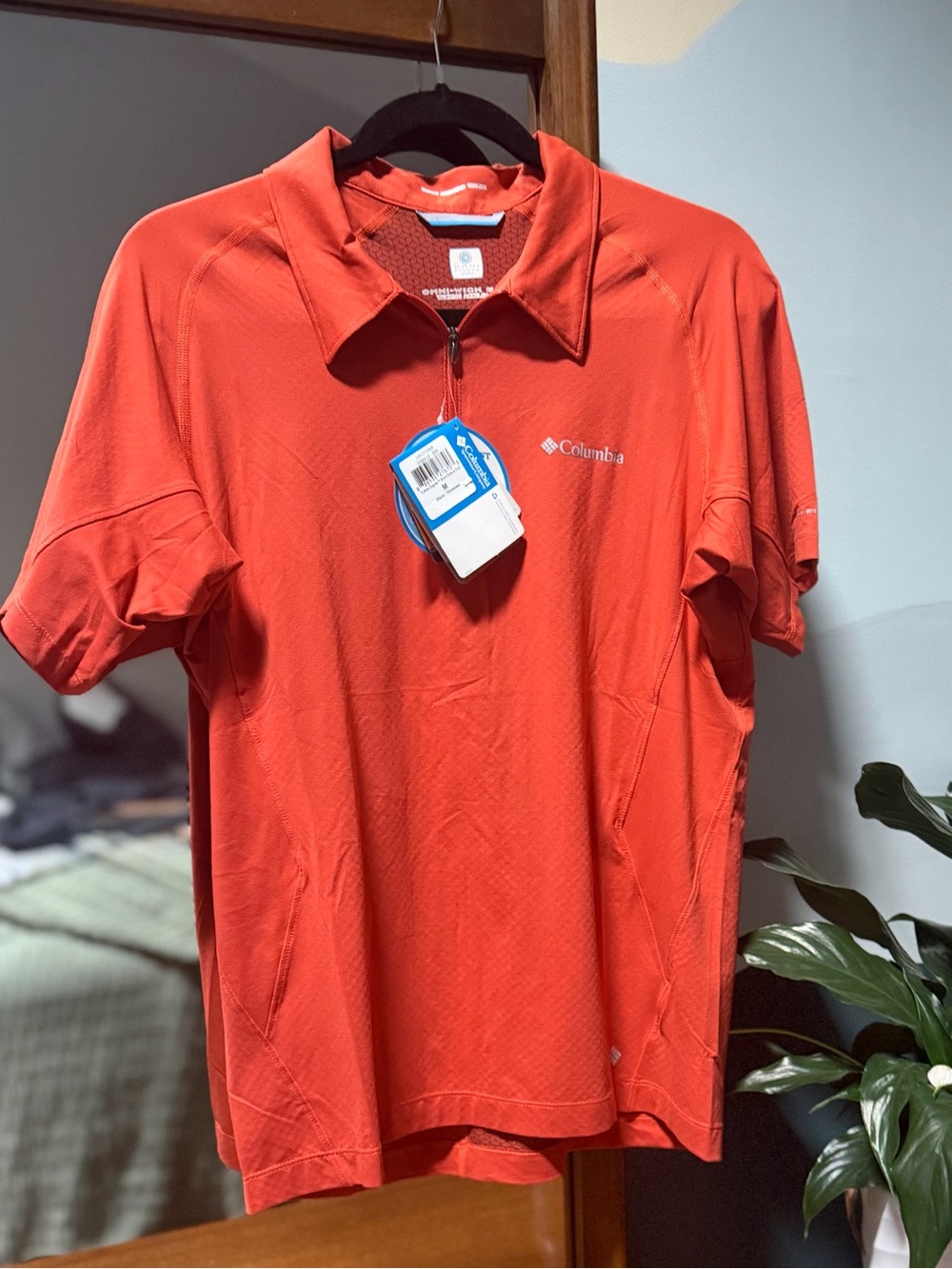 Columbia Freeze Degree Short Sleeve Polo in size Medium